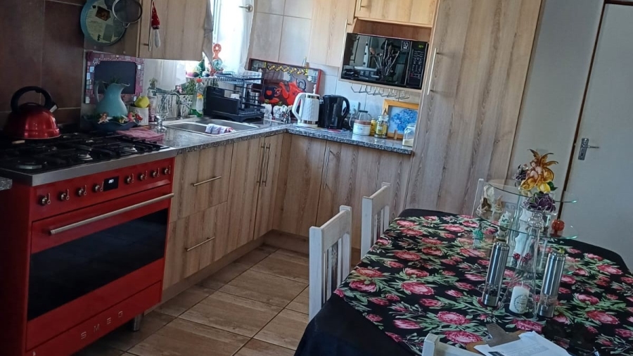 3 Bedroom Property for Sale in Harbour Lights Western Cape